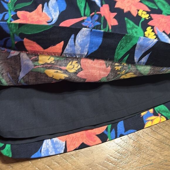 J. Crew floral skirt size 8. Linen and cotton - Picture 5 of 8